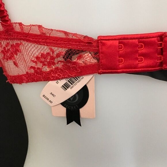 New Victoria’s Secret  - Picture 5 of 5